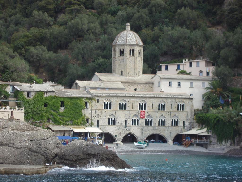 Augusta Albergo B&B Camogli Luaran gambar