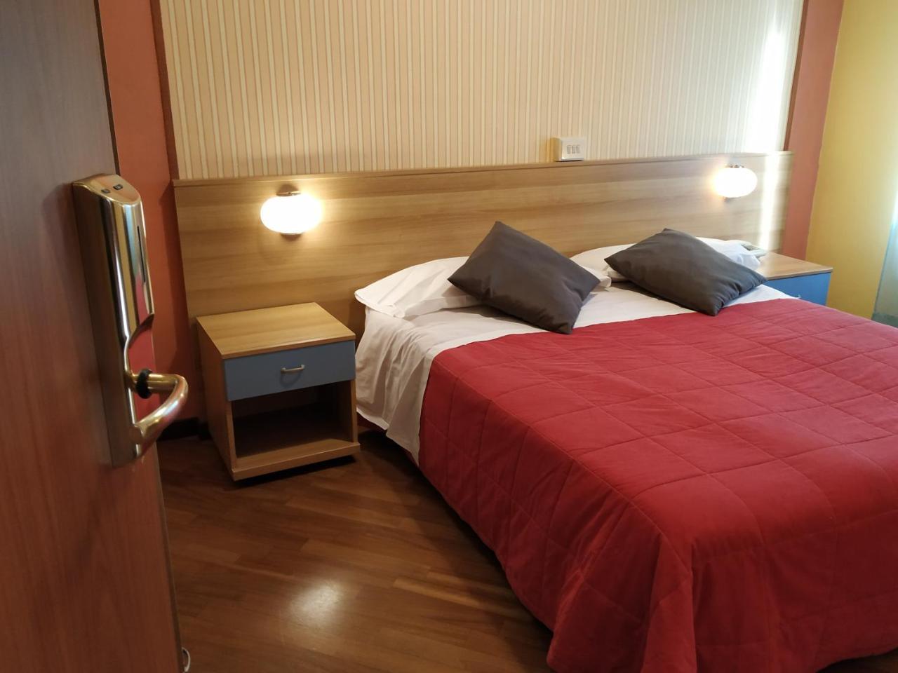 Augusta Albergo B&B Camogli Luaran gambar