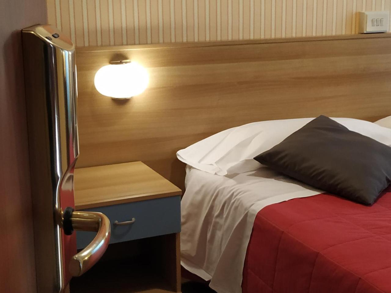 Augusta Albergo B&B Camogli Luaran gambar