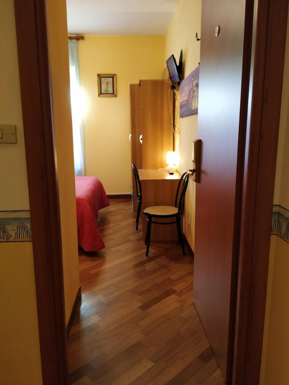 Augusta Albergo B&B Camogli Luaran gambar