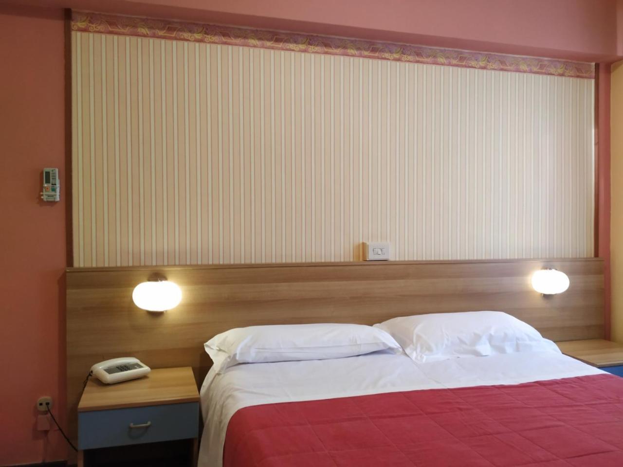 Augusta Albergo B&B Camogli Luaran gambar